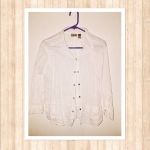 Chico’s white embroider shirt